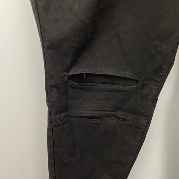 Fashion Nova Cutout Skinny Jeans - Picture 3 of 7